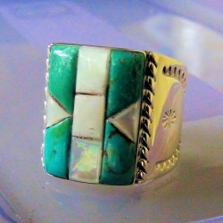 Navajo Plata de Ley Anillo de los hombres Rectangular Channel Inlay  Turquesa y Madre de perla