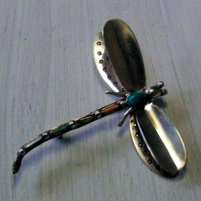 Libellenbrosche aus 925er Silber und Halbedelsteinen