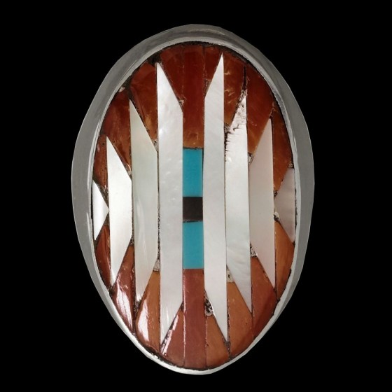 Ring der amerikanischen Ureinwohner in Silber, Navajo-Symbol in Koralle