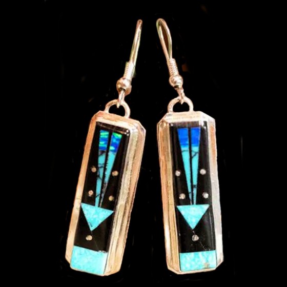 Pendientes Zuni, Flecha