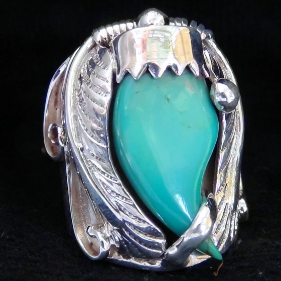 Genuine Turquoise Claw Navajo Sterlingsilver Ring