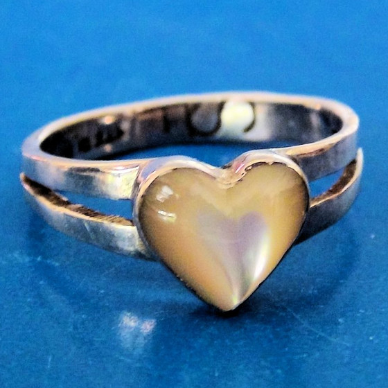 Anello Cuore in Argento e...