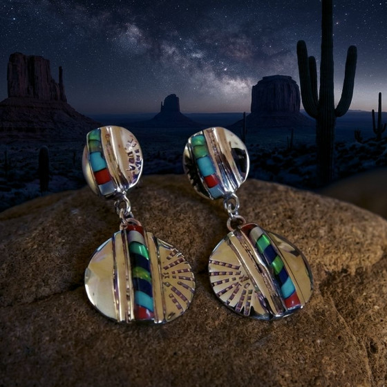 Native American Zuni Round...