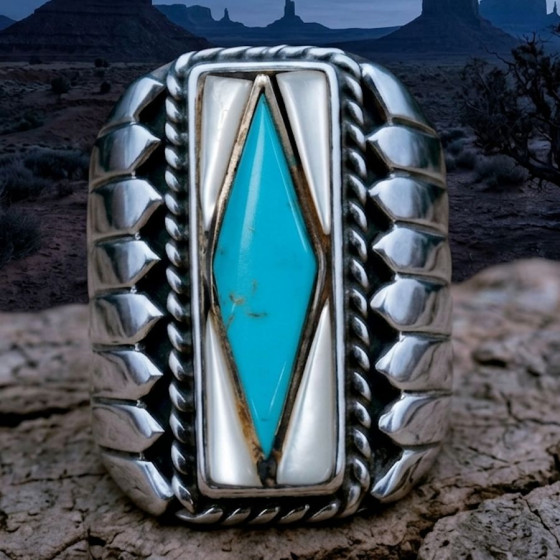 Bague Chevalière Zuni,...