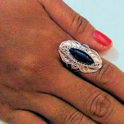 STERLING OVAL RING RING WITH STONE