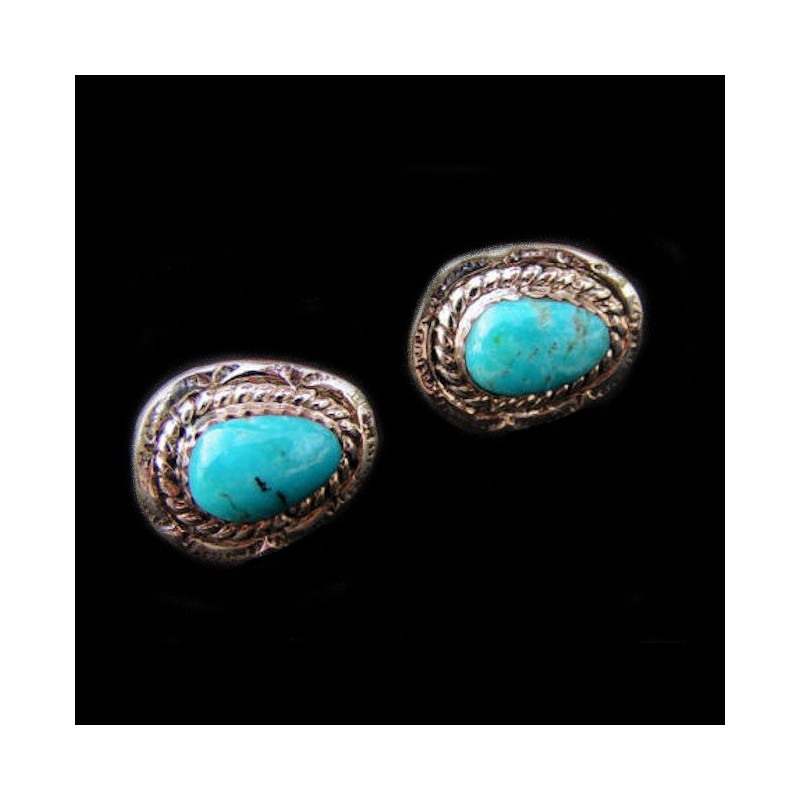 BOUCLES D'OREILLES PUCES