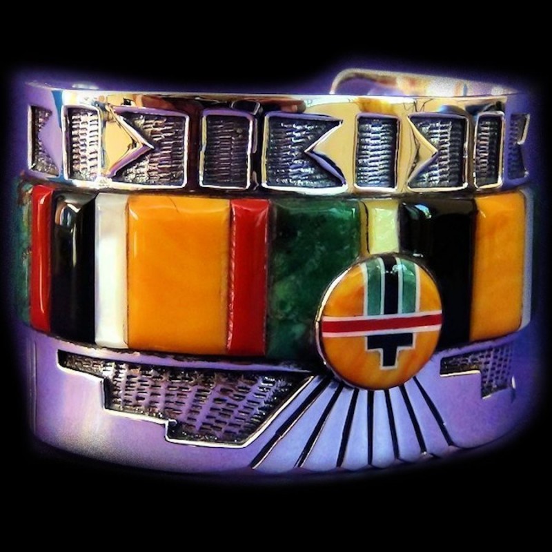 ZUNI SUNGOD FACE ARMREIF