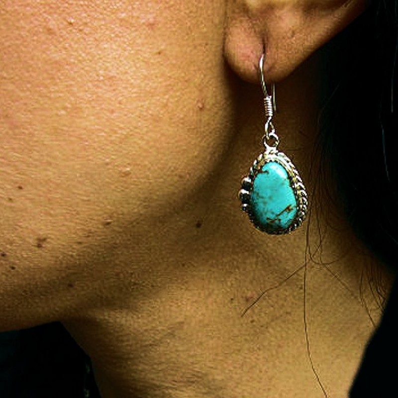 5 CABOCHONS NECKLACE