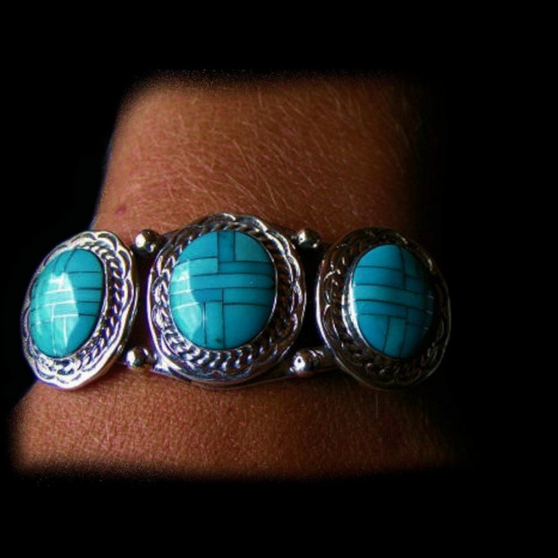 BRACELET ZUNI PIERRE INLAY