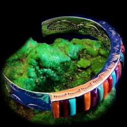 BRACELET NAVAJO ARGENT ET PIERRES