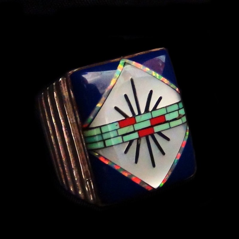 NAVAJO DESIGN SILVER RING