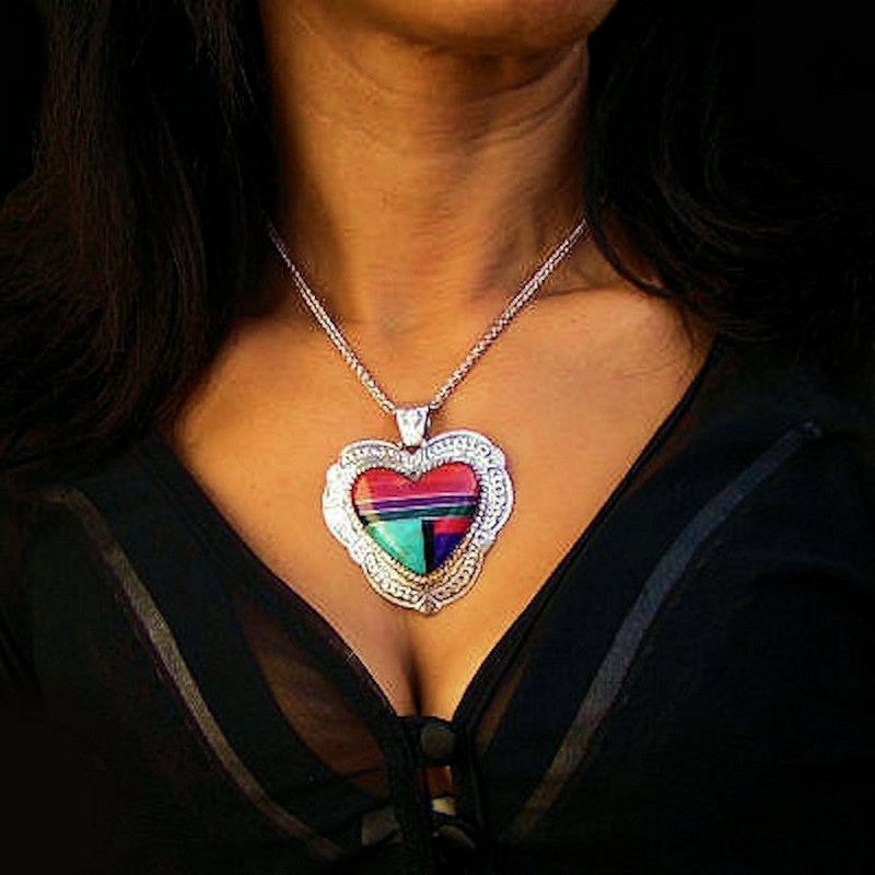 PENDENTIF COEUR ZUNI MULTICOLORE
