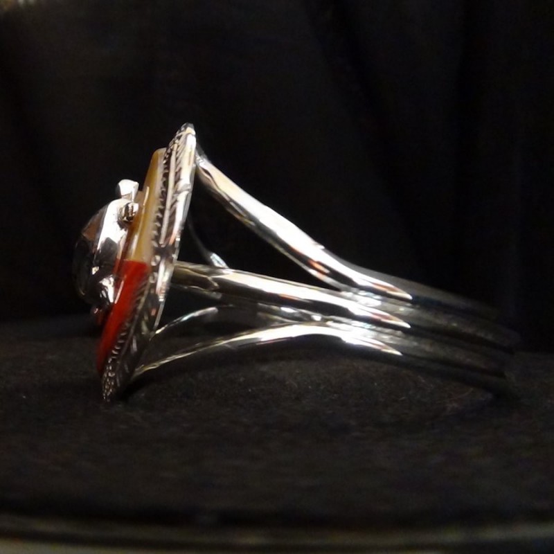 MEDICINE WHEEL & ANIMAL BRACELET