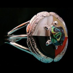 BRACELET ROUE MEDECINE ET ANIMAL