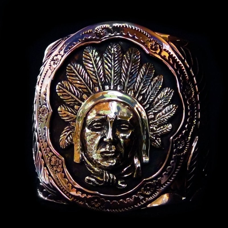 BACELET VINTAGE EN CUIVRE ET BRONZE CHEF INDIEN