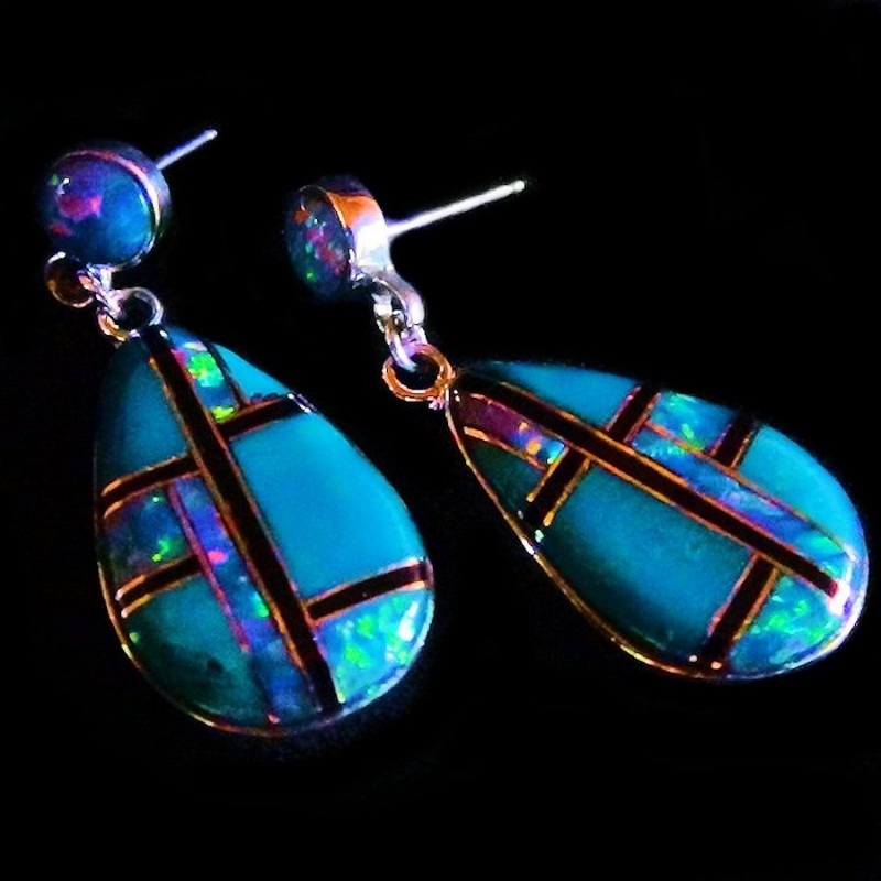 TEARDROPS SILVER EARRINGS