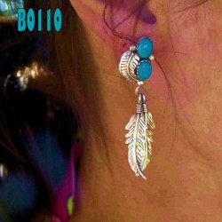 BOUCLES D'OREILLES PLUMES ET PIERRES