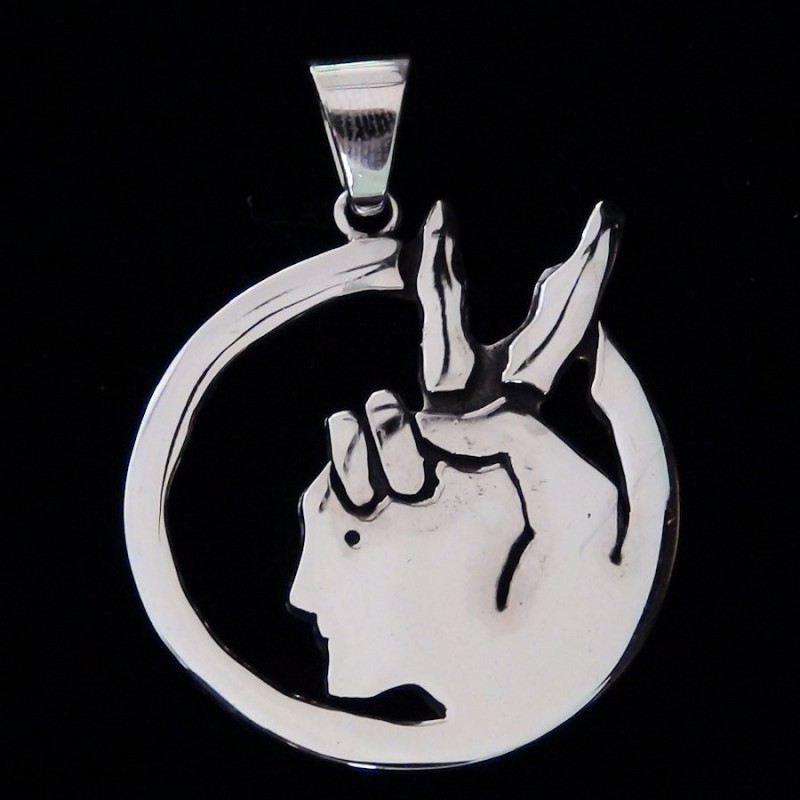 PENDENTIF TETE DE GUERRIER INDIEN EN ARGENT
