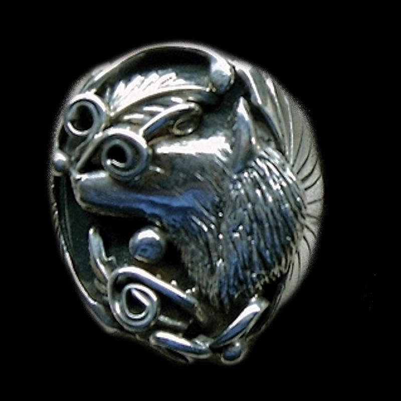 BAGUE LOUP EN ARGENT