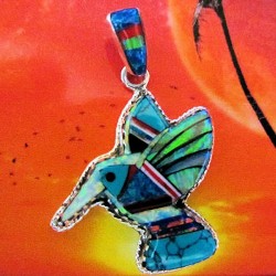 HUMMING BIRD PENDANT
