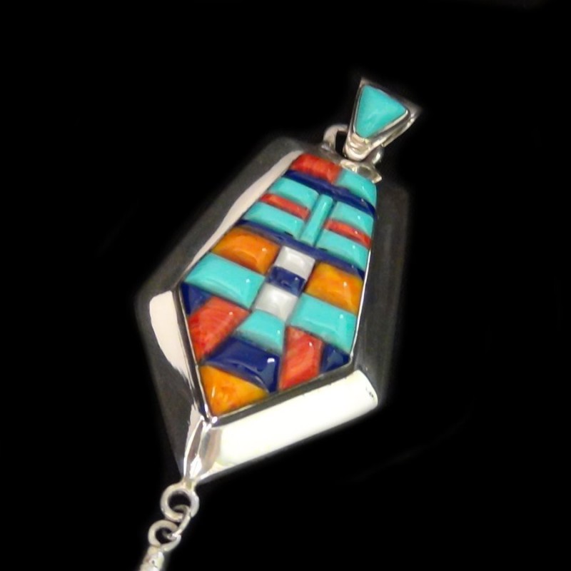 PENDENTIF POINTE DE FLECHE ET PLUME CORN ROW