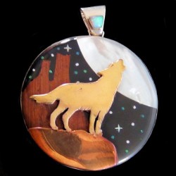 Howling Wolf Sterlingsilver and Copper Pendant